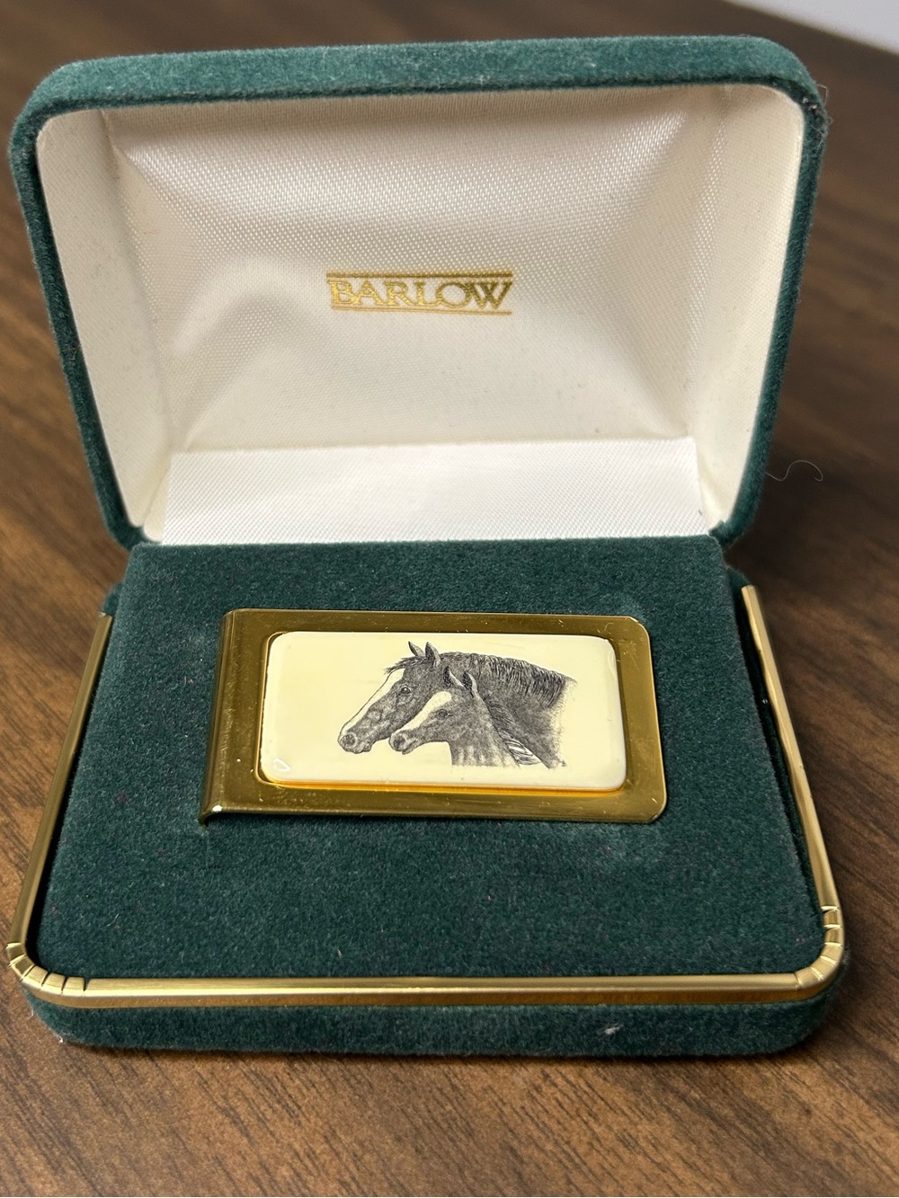 Barlow Scrimshaw-Style Etched Horses Money Clip New in Box